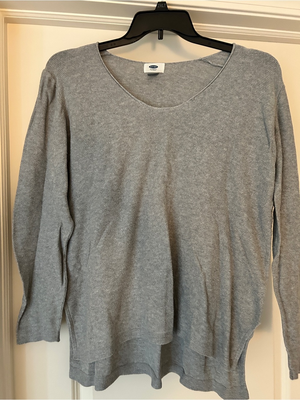Old Navy Heather Gray V‑Neck Lightweight Sweater